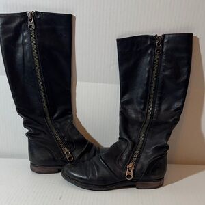 Steve Madden Black Leather Zippered Boots